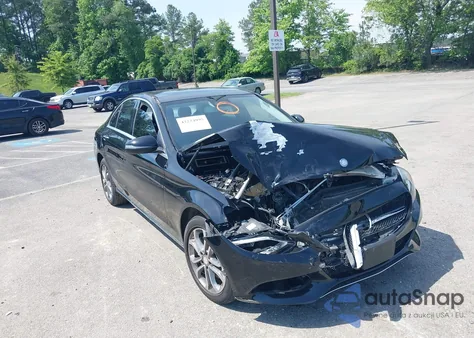 2016 Mercedes-Benz C 300 4Matic/Luxury 4Matic/Sport 4Matic from USA, damaged, VIN 55SWF4KB4GU144465